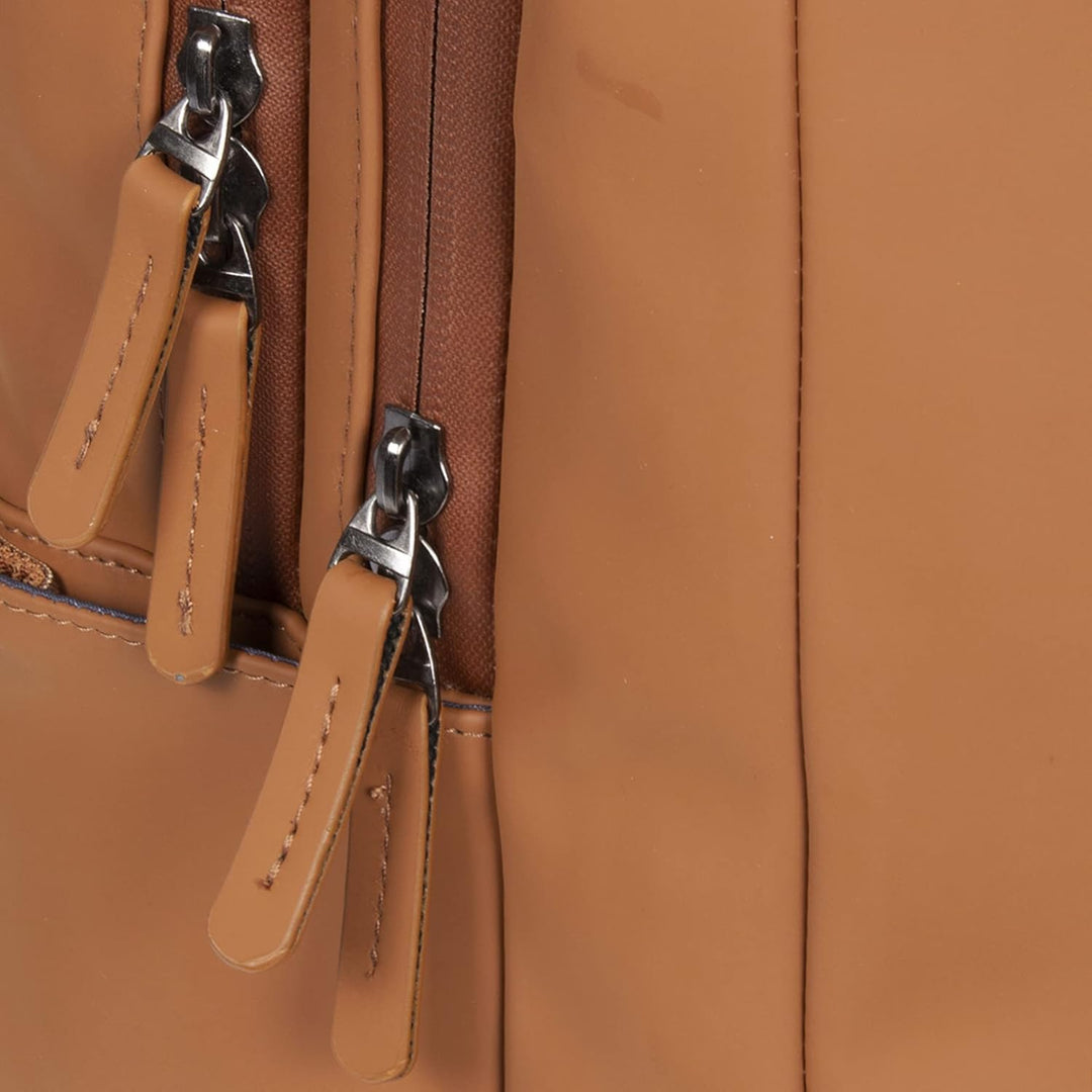 New Rebels Unisex Milwaukee Rucksack (1er Pack) M Cognac, M Cognac