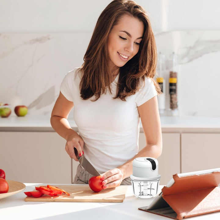 Elektrischer Küchenzerkleinerer, 350 ml Knoblauch Zerkleinerer, USB-Aufladung, Gemüsezerkleinerer, M