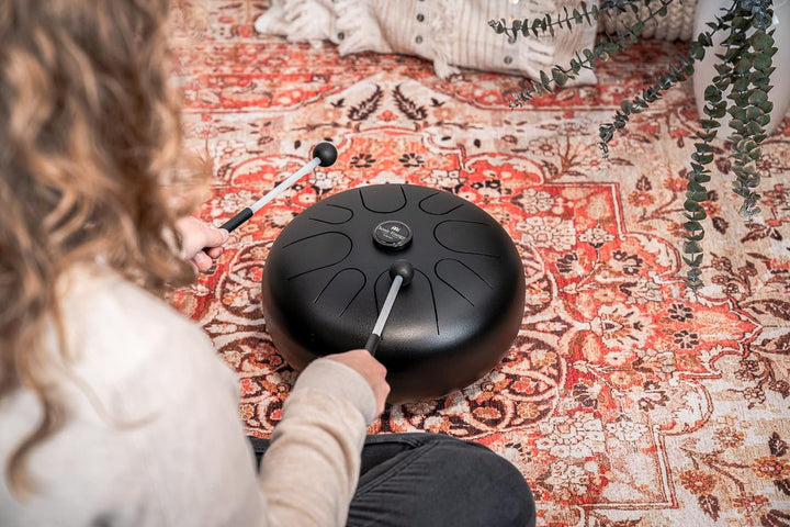Sonic Energy 12" Edelstahl Zungentrommel – A Moll – Schwarz – Für Meditation, Yoga, Percussion – Ink