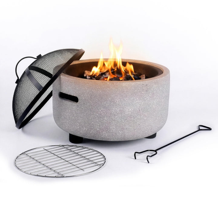 Relaxdays Feuerschale, Ø Schale 44 cm, Funkenschutz, Schürhaken, Steinoptik, Stahl, Feuerstelle Gart