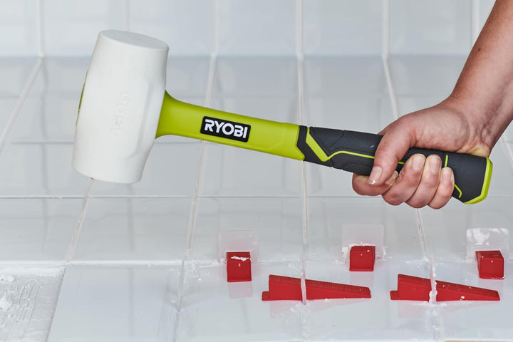 Ryobi RHHM450W Fiberglas-Gummihammer, 450 g, Weiss