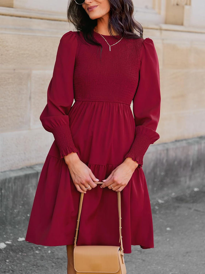 CUPSHE Damen Kleid Rundhals Langarm Rüschensaum A Linien Gesmoktes Minikleid Freizeitkleider Party S