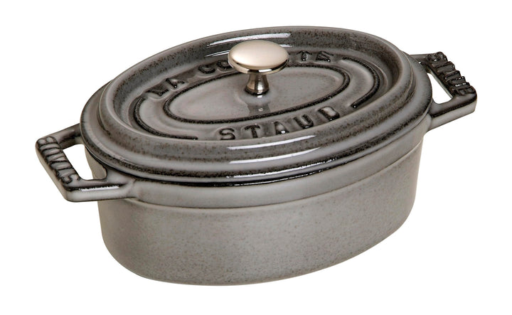 STAUB Mini Cocotte, oval mit Deckel 11 cm, 0,25 L, induktionsgeeignet, mit mattschwarzer Emaillierun
