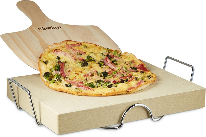 Relaxdays Pizzastein Set 5 cm Stärke mit Metallhalter und Pizzaschieber aus Holz HWD: 5x38x30cm rech