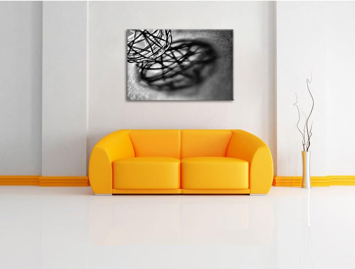 Pixxprint Schatten eines Heu Balls / 100x70cm Leinwandbild bespannt auf Holzrahmen/Wandbild Kunstdru