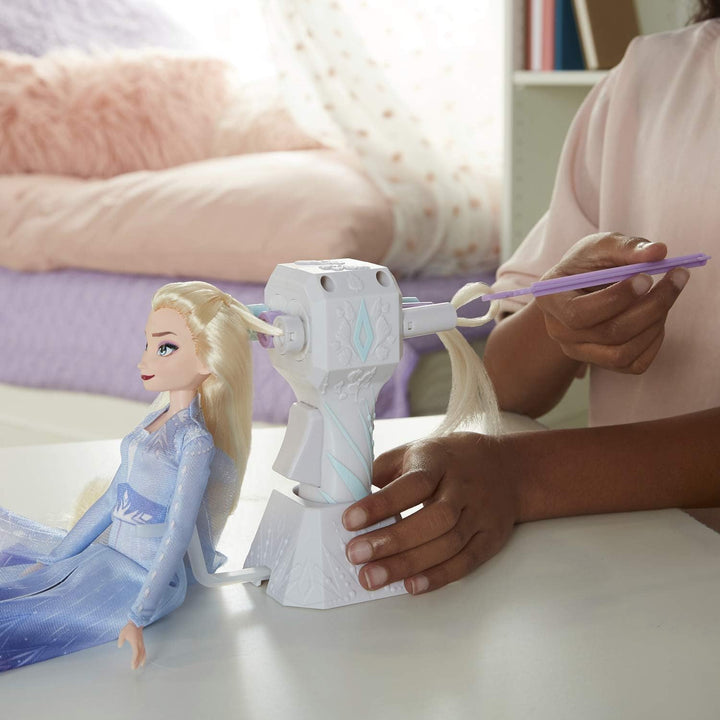 Disney Die Eiskönigin Flechtspass Elsa Puppe mit extralangem, blondem Haar, Styler und Haarclips – S