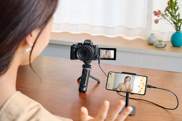 Nikon Z50II Body, Ideal für Fotos, Filme, Vlogs und Live Streaming (20.9 MP, 4k Video, Picture Contr