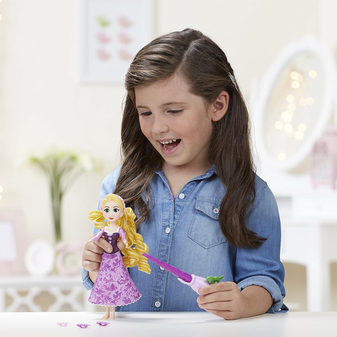 Hasbro E0180EU4 Serie Rapunzels Lockenpracht Puppe