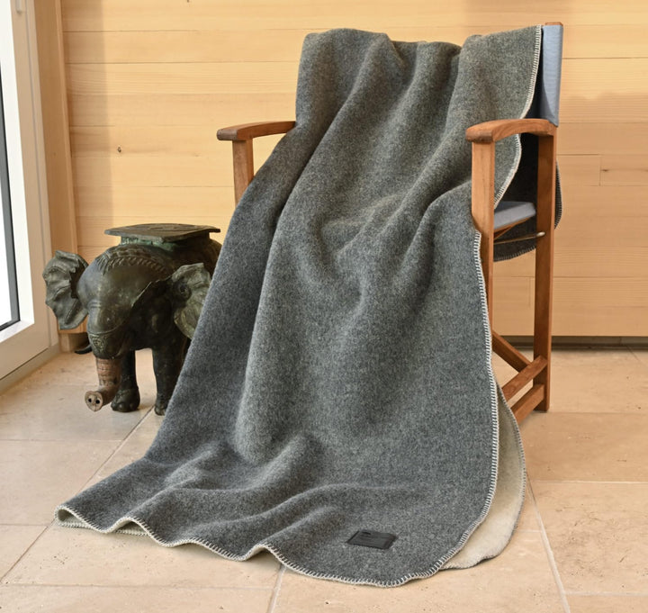 Warme Kuscheldecke Wolldecke Naturalana Doubleface Sofadecke Couchdecke Wohndecke - 100% Schurwolle