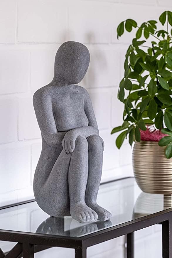 IDYL Moderne Skulptur Figur Sandsteinguss Denkende Frau | wetterfest | grau | 20x16x42 cm | Dekorati