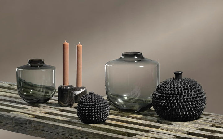 Villa Collection Daun Vase Dia. 15 x 16 cm Grau Glas 16,5 cm - dia. 15 cm Grau, 16,5 cm - dia. 15 cm