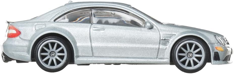 Hot Wheels Premium Boulevard Cars Mercedes-Benz 2008 CLK 63 AMG Modellauto – Massstab 1:64 – Länge 7
