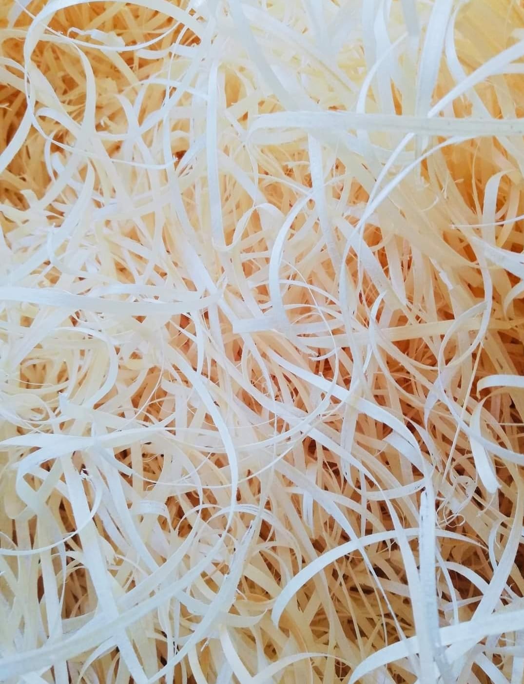 10 KG Holzwolle fein Fichte ökologisch Verpackung Deko Basteln Einstreu Imker universell