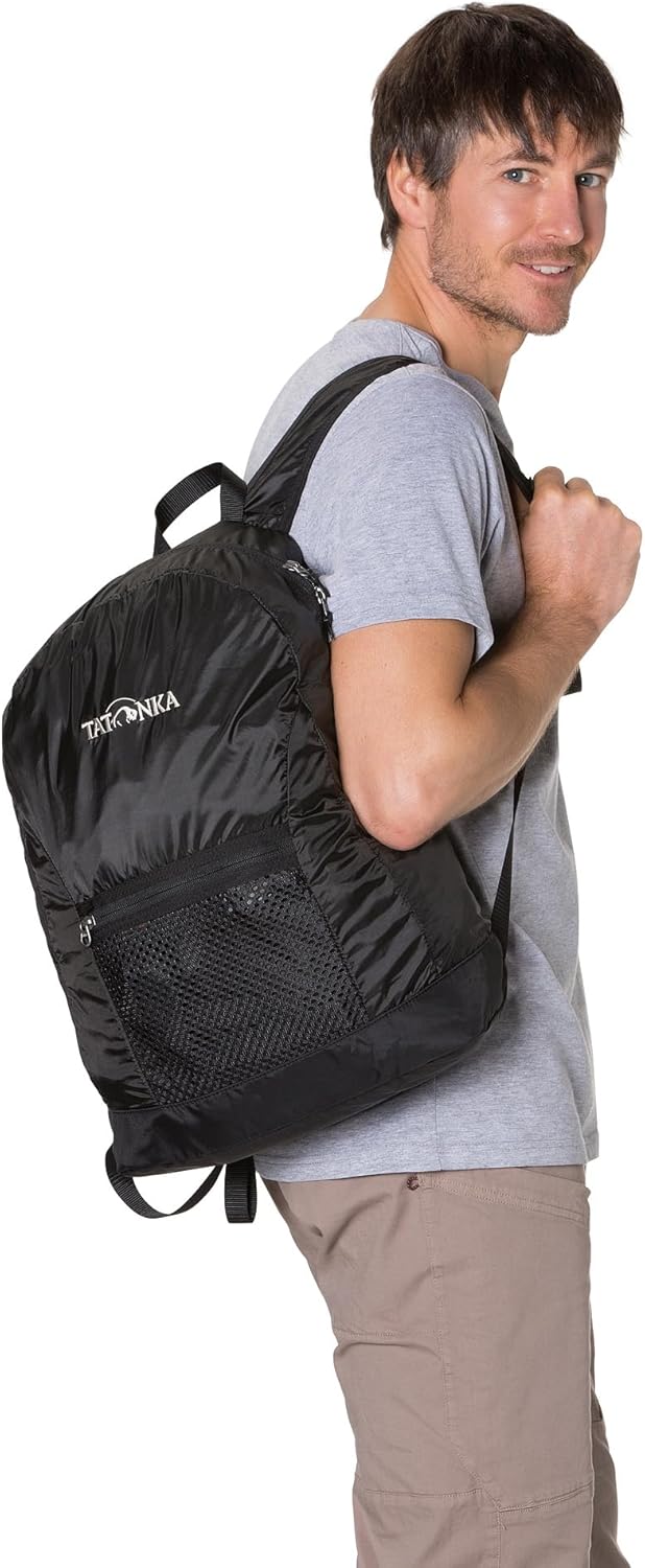 Tatonka Superlight - Faltbarer und sehr leichter Rucksack mit 18 Liter Volumen, Netztasche und integ