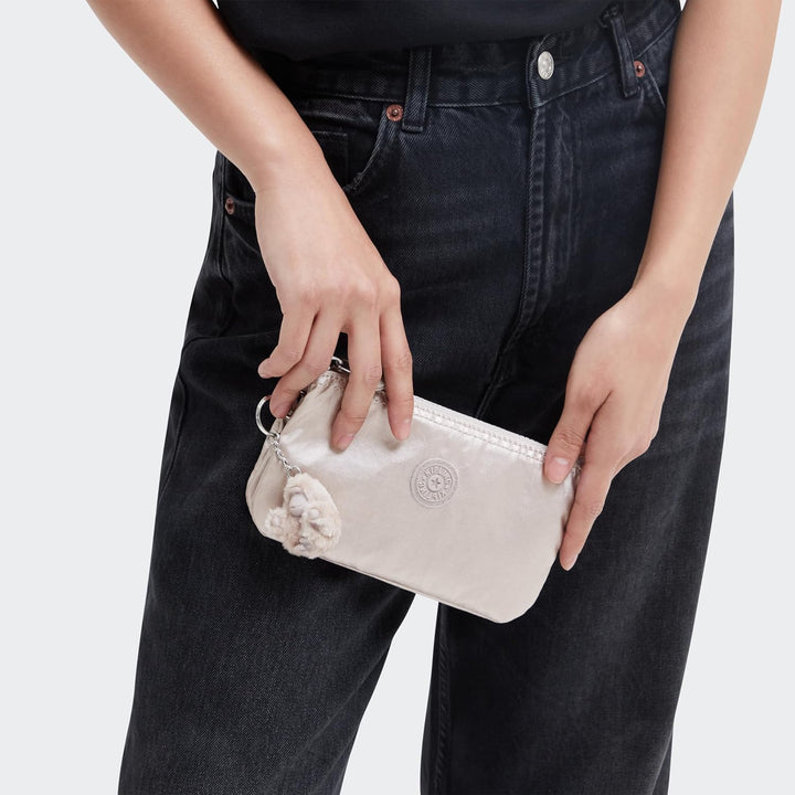 Kipling Damen Creativity L Tasche, Silber (Metallic Glow), 18.5x11x5 cm EU, Metallic Glow