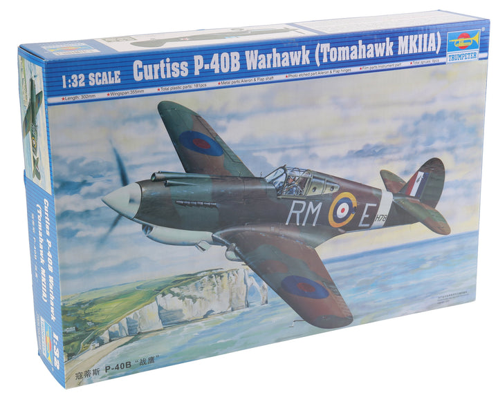Trumpeter 02228 Modellbausatz Curtiss P-40B Warhawk, Mittel
