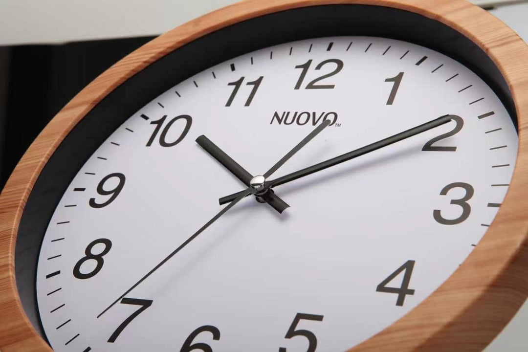 NUOVO 10 Zoll hölzerne runde Wanduhr Stille und Nicht tickende Retro Wanduhr für Wohnzimmer Schlafzi
