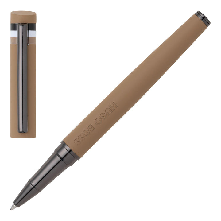 Hugo Boss Loop Iconic Tintenroller aus Messing und Gummi in der Farbe Camel, Länge: 14,6cm, Tintenfa