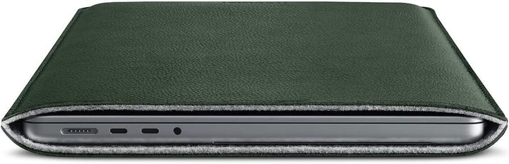 WOOLNUT Schutzhülle für MacBook Pro 14 – Laden in der Hülle – Vollnarbenleder, Innenseite aus Wollfi