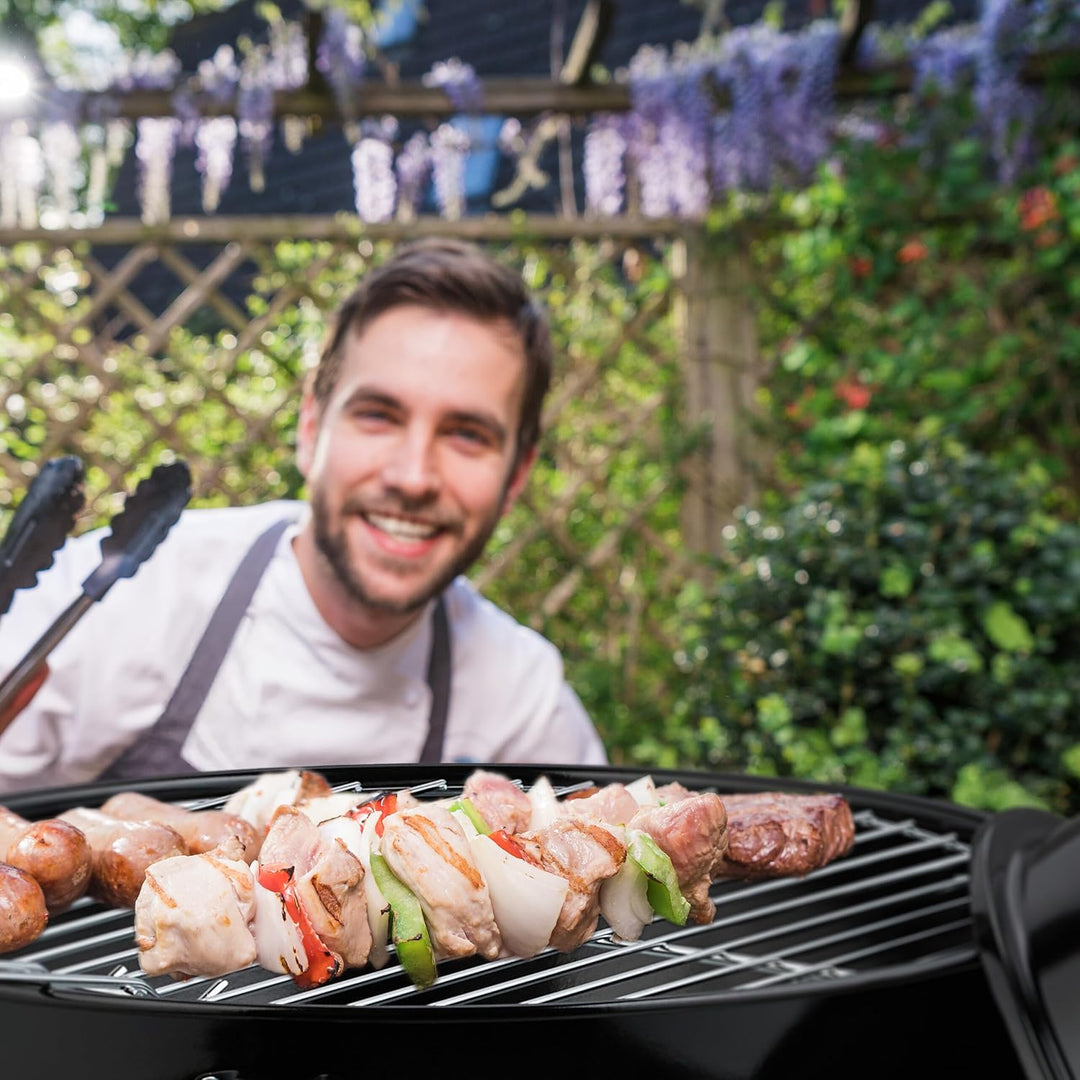 Relaxdays Kugelgrill, tragbar, Ø 37 cm, Picknickgrill für Garten & Park, Holzkohlegrill mit Deckel,