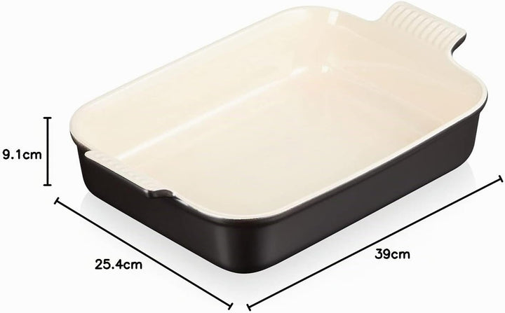 Le Creuset Rechteckige Auflaufform Tradition aus Steinzeug, 32 cm, 2.31 kg, Schwarz matt, 7110232000
