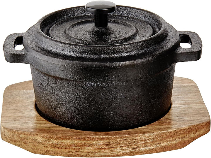 BUTLERS Mini-Serviertopf 0,22 l 11 x 14 cm Gusseisen - HOT IRON - Schmortopf mit Holzuntersetzer | B