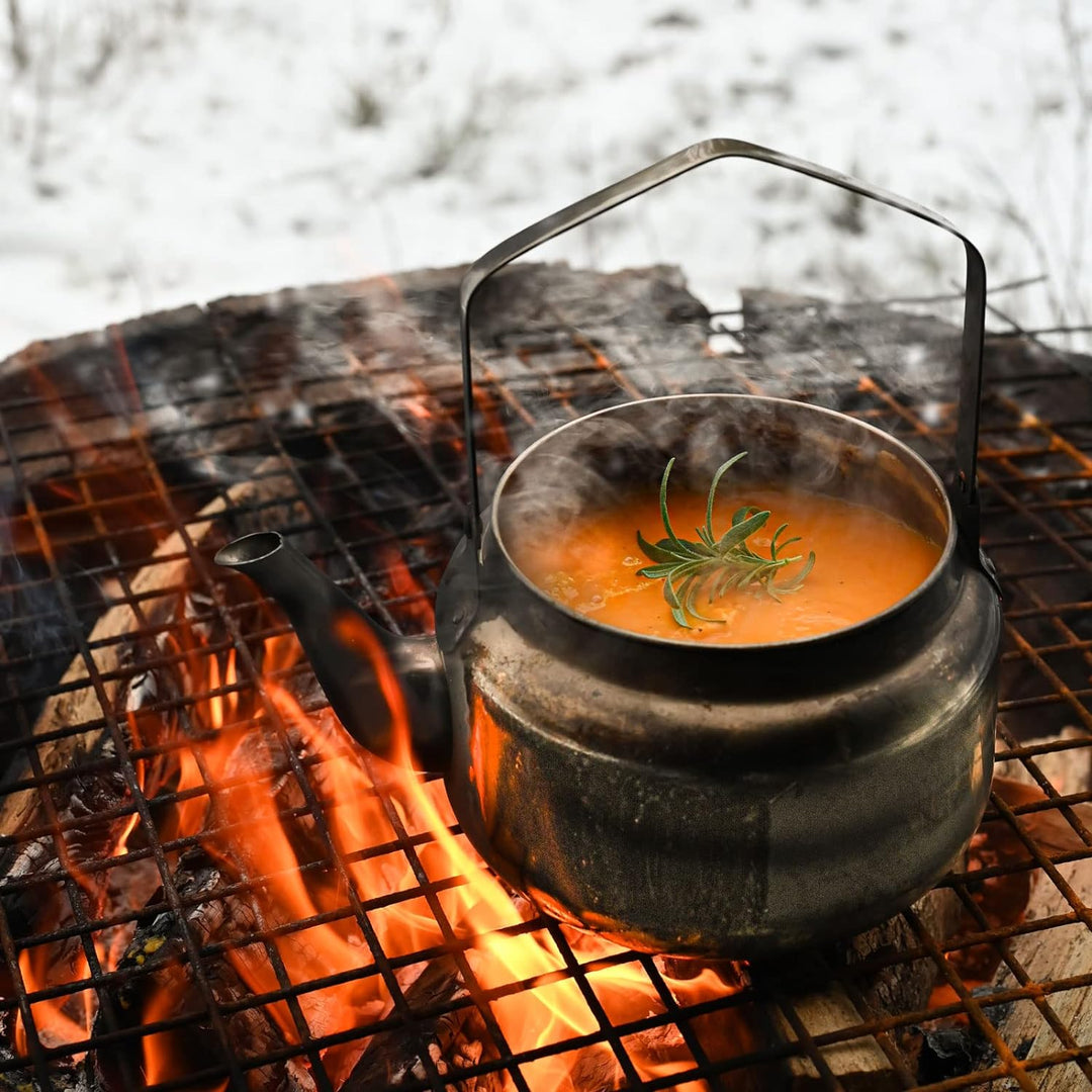 STABILOTHERM Edelstahl Outdoor-Kaffeekessel 1 Liter I ideal für Lagerfeuer & Grill – Teekessel Wasse