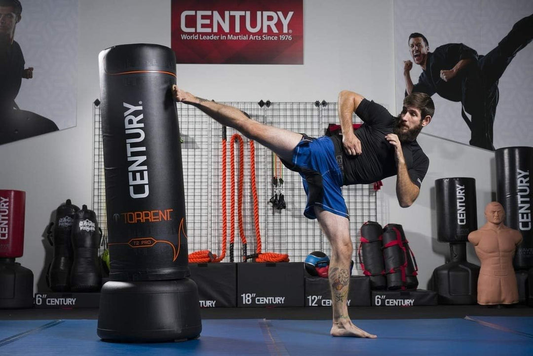 Century Boxsack Torrent T2 Pro - 170cm Schwarz Rot - Freistehender Standboxsack - Punching Bag - Box