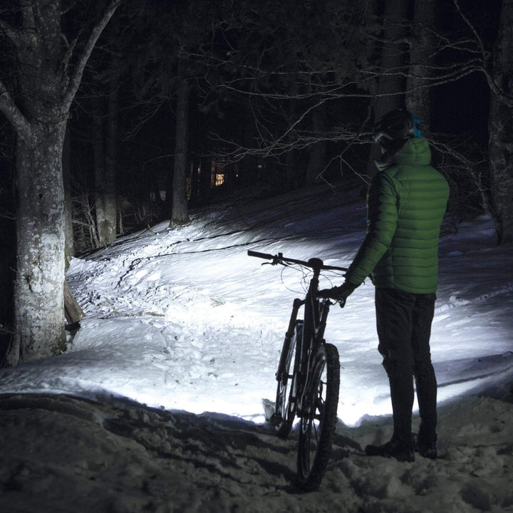 SUPERNOVA Unisex – Erwachsene M99 Pro Fahrradlicht, schwarz, 1100-1600 Lumen Single, Single