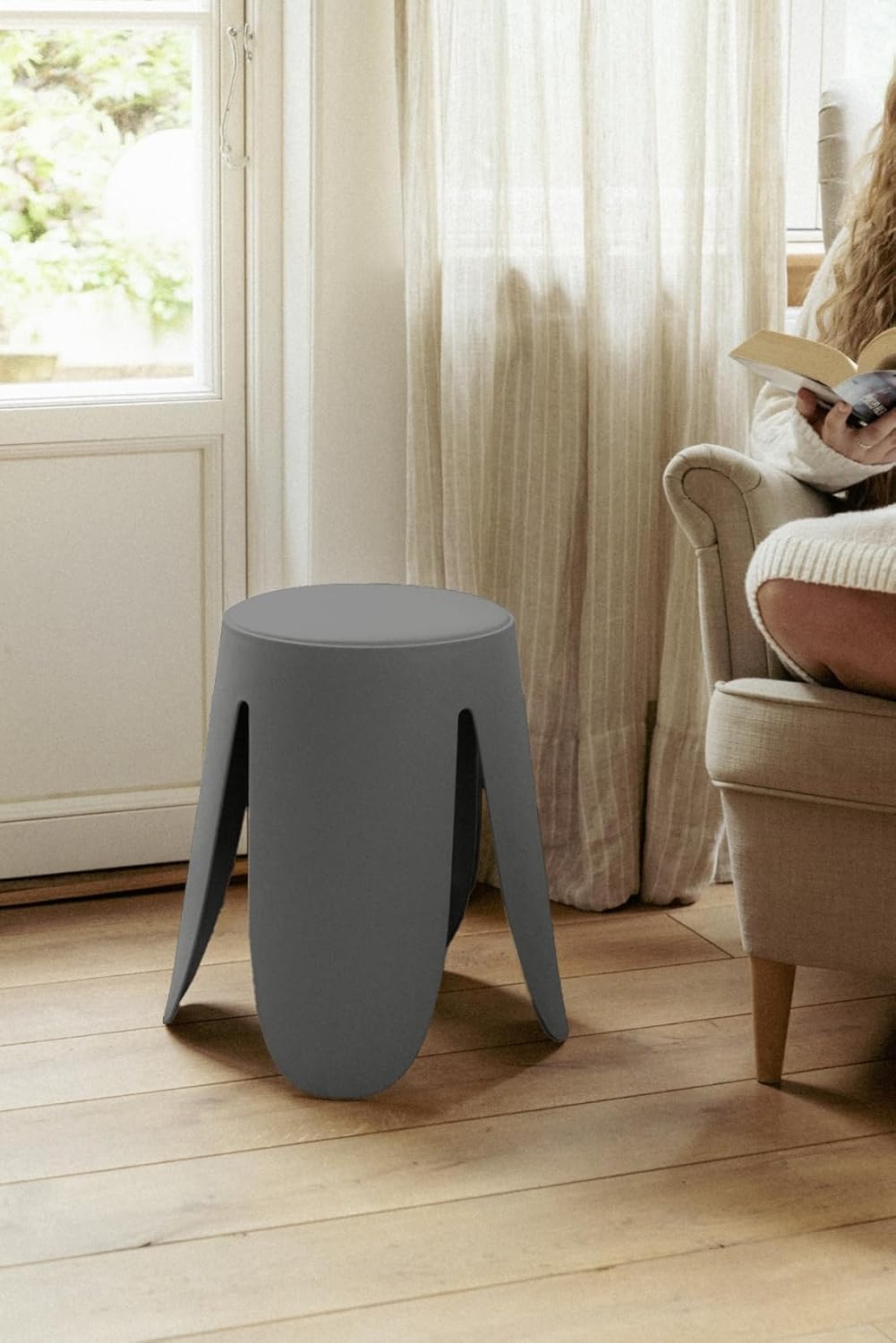 WENKO Badhocker Mod. Comiso, belastbar bis 180 kg, mit gepolsterter Sitzfläche und rutschsicheren Fü