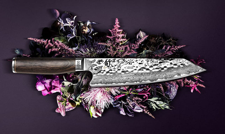 Kai Kiritsuke Messer aus der Shun Premier Tim Mälzer Limited Edition, 32-Lagen Damaszener-Stahl, Gri