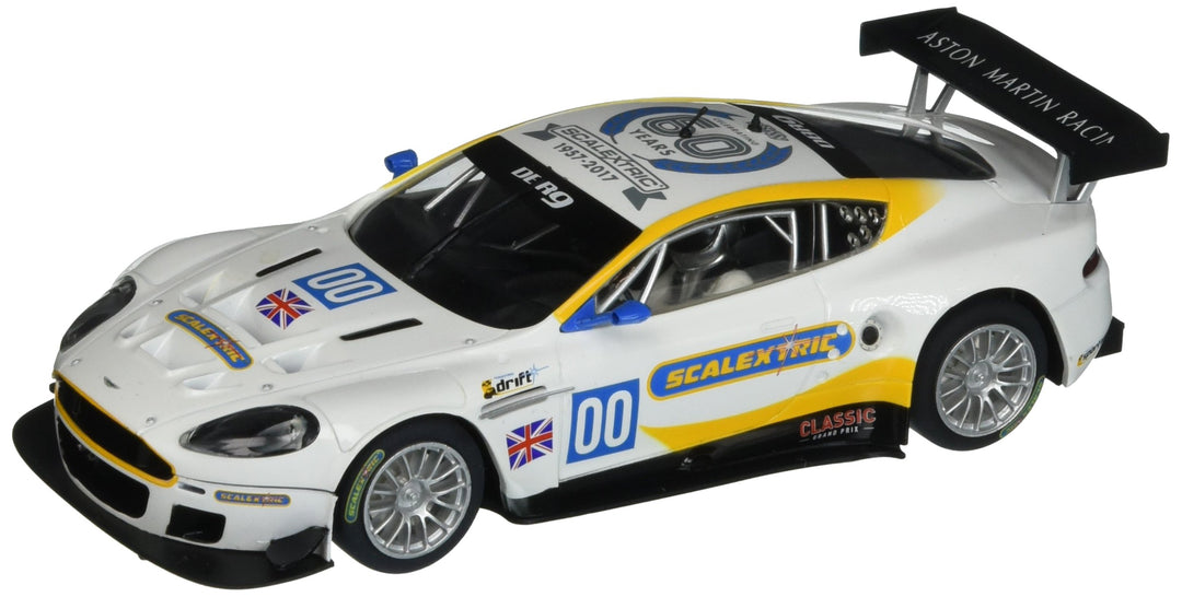 Scalextric 3830A C3830A Aston Martin 60 J. Collec. Car No.2-2000s, Weiss