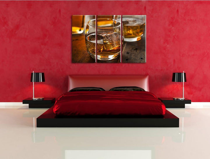 Goldgelber Wiskey als 3-Teiler Leinwandbild 120x80 Bild auf Leinwand, XXL riesige Bilder fertig gera