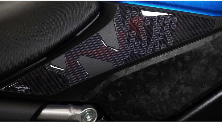 labelbike - 3D Aufkleber Seitensattelschoner kompatibel mit Suzuki GSX-S 1000 2021 Kohlenstoffartig