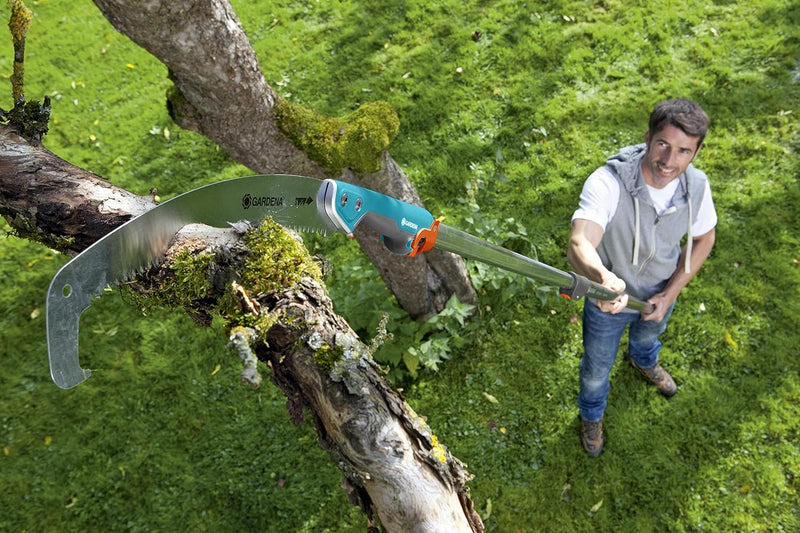 Gardena combisystem-Gartensäge 300 P gebogen: Astsäge für saubere Astschnitte, Sägeblattlänge 340 mm