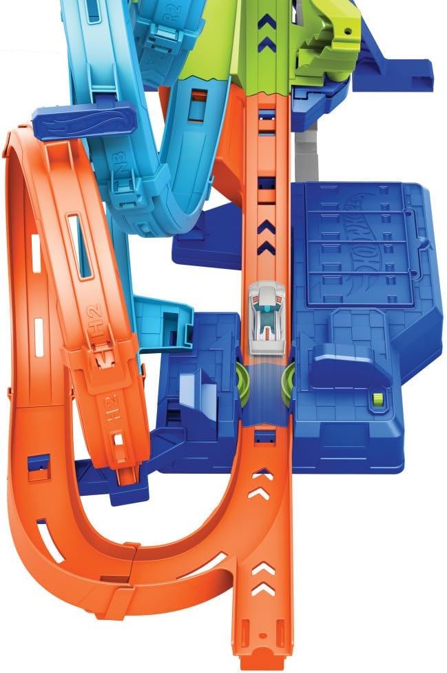 Hot Wheels Action 4 Loopings Crash Gefahr