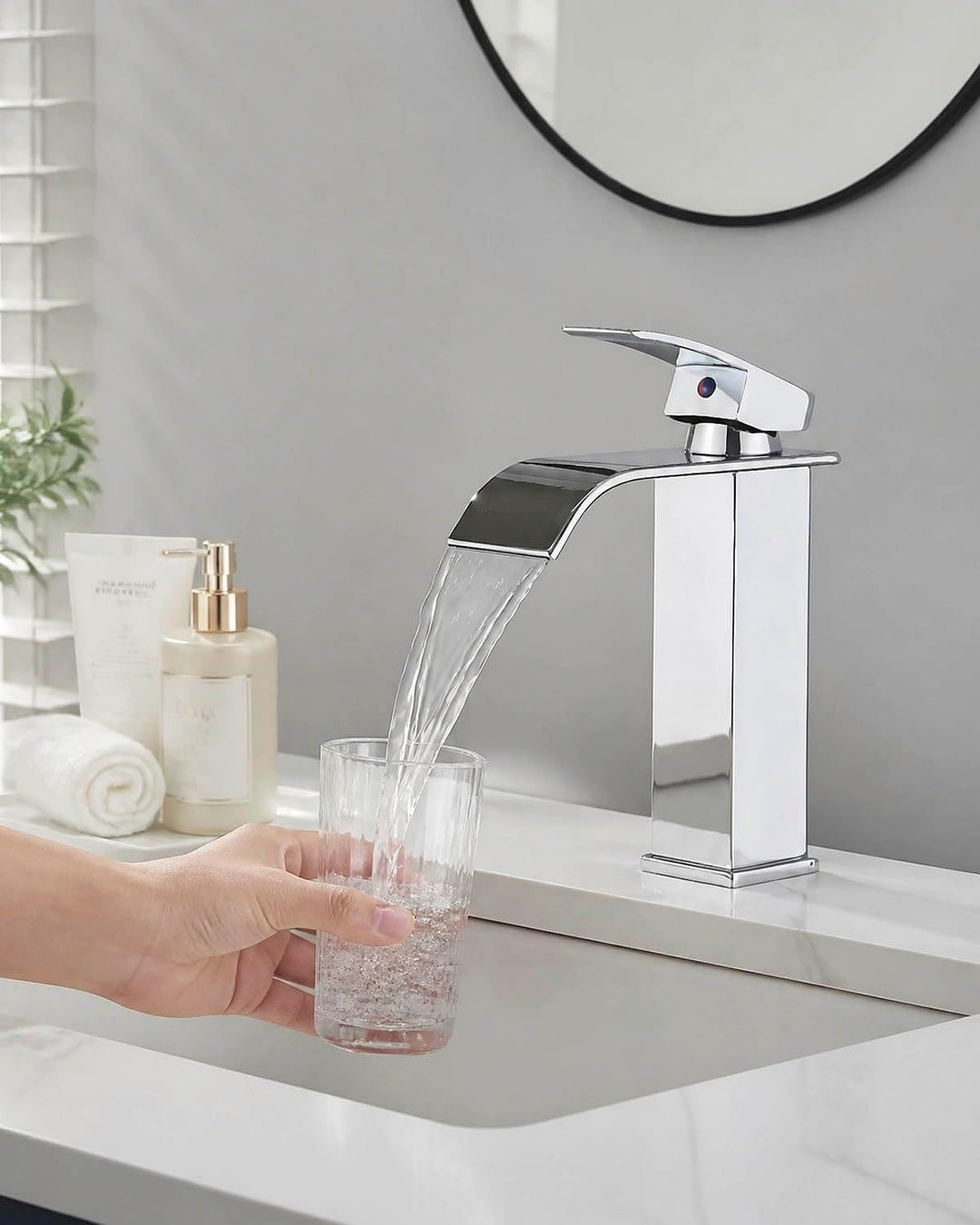 JUNSNEHNG Badmischer, Einhebelmischer für heisses und kaltes Wasser, Wasserfall-Waschtischmischer Ga