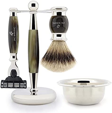 Jag Shaving 3-Kanten-Rasierset mit Silberspitz-Dachshaarbürste, Rasierer- und Bürstenständer und Sch