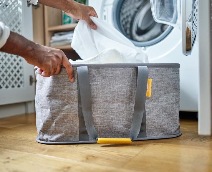 Joseph Joseph Hold-All - zusammenklappbare 35L Wäschekorb Tasche, strapazierfähiges Gewebe, feuchtig