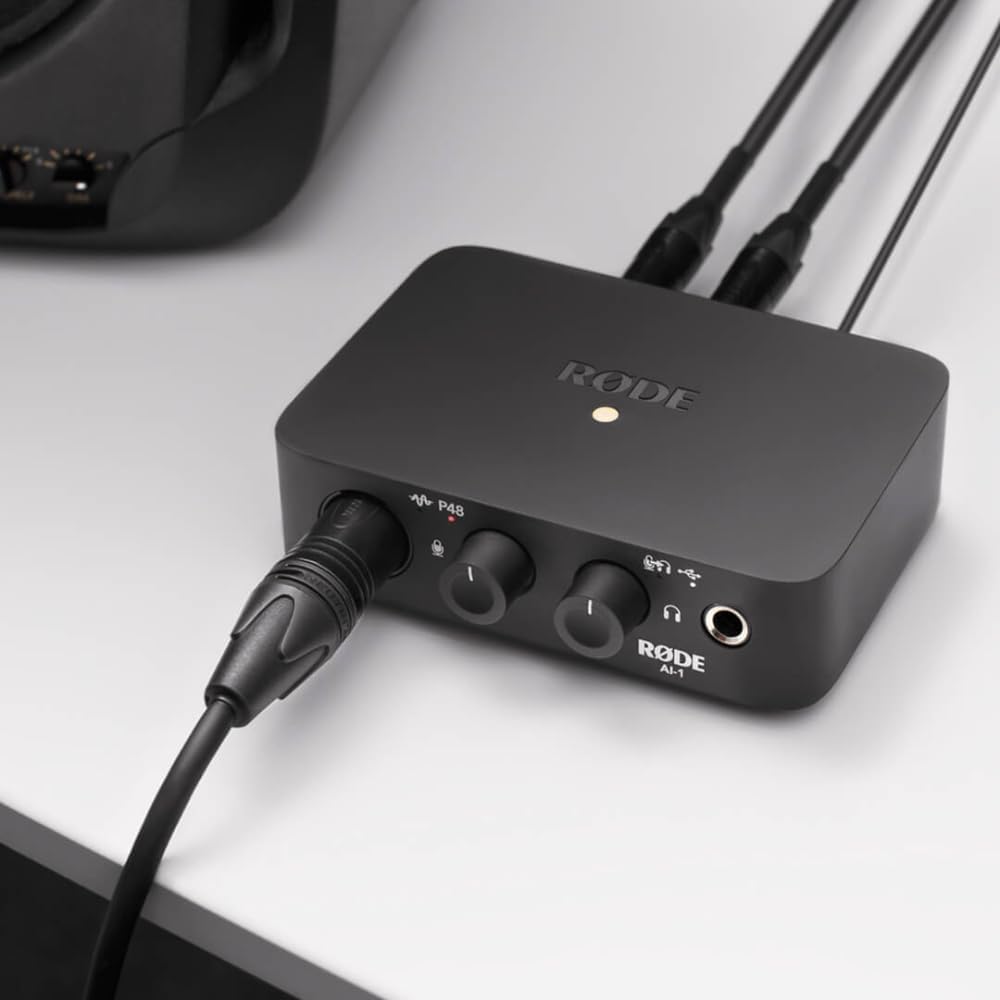RØDE AI-1 - Studioqualität USB Audio Interface mit Neutrik™-Combo-Eingang für Musikproduktion, Strea