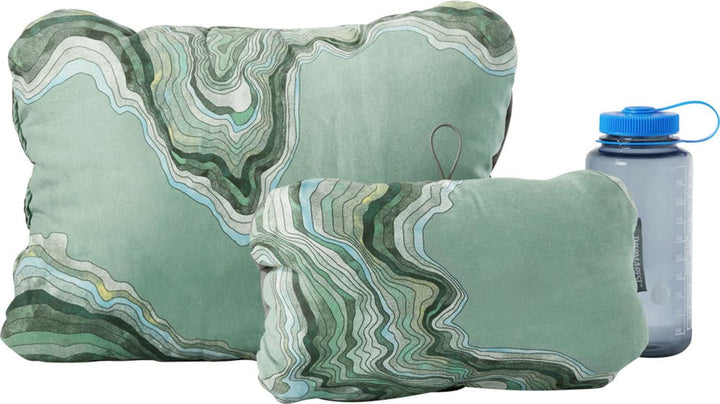 Cascade Therm-a-Rest komprimierbares Kissen mit Kordelzug, Campingkissen, Farbe:Topowave, Grösse: R