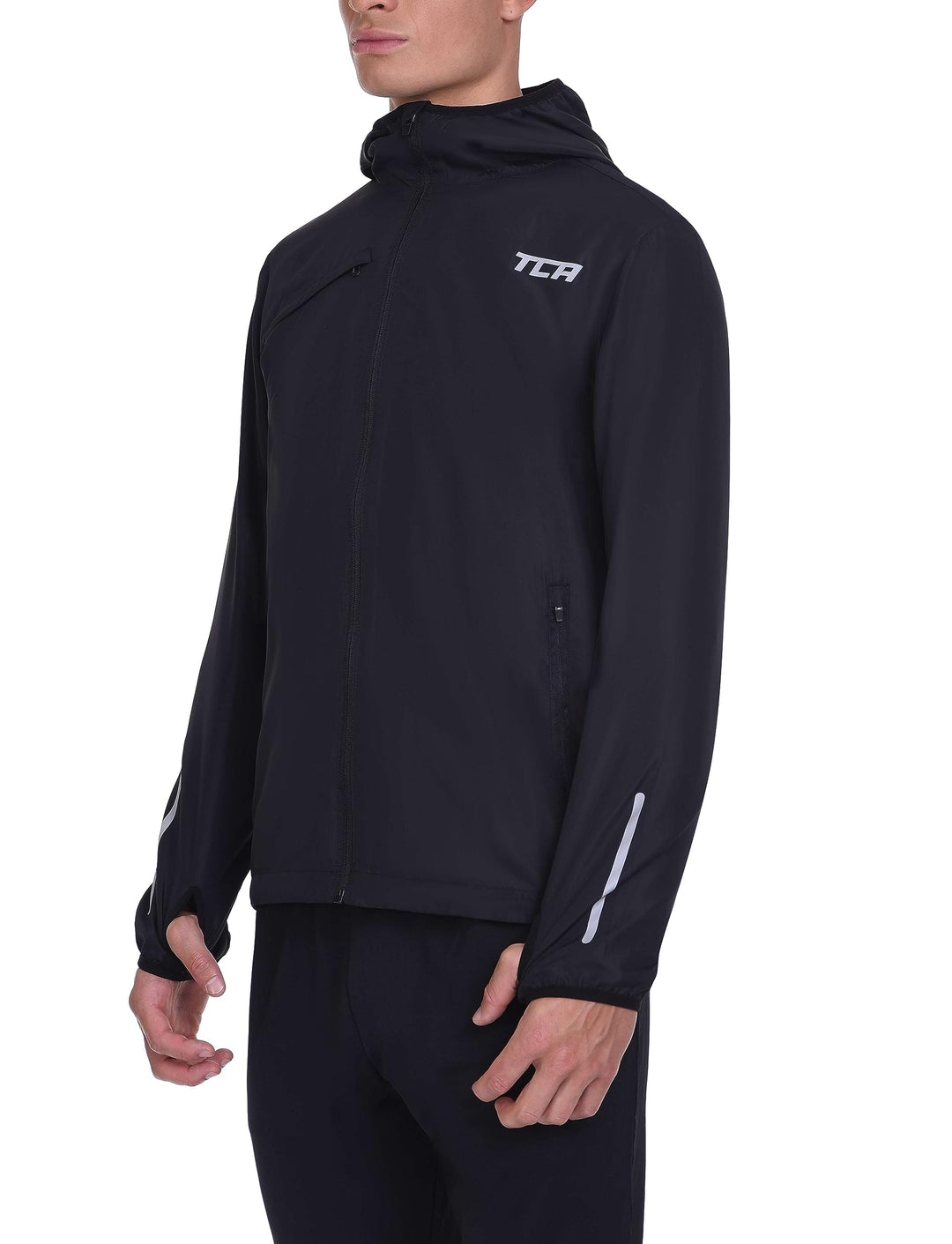 TCA Herren Lauf-Softshelljacke. Reflektierende atmungsaktive Packable-Jacke mit Reissverschlusstasch