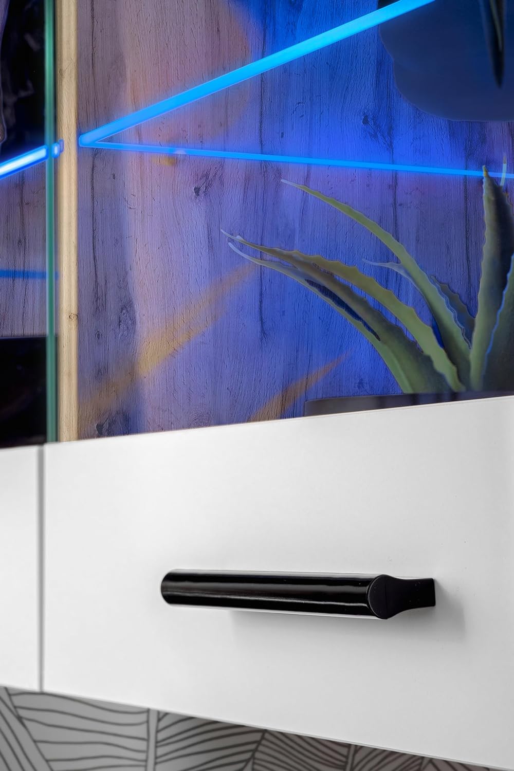 Komodee, Vitrine Schrank Savona, Wotan/Weiss, Breite 100cm x Höhe 50cm x Tiefe 30cm, LED RGB, 2 Glas