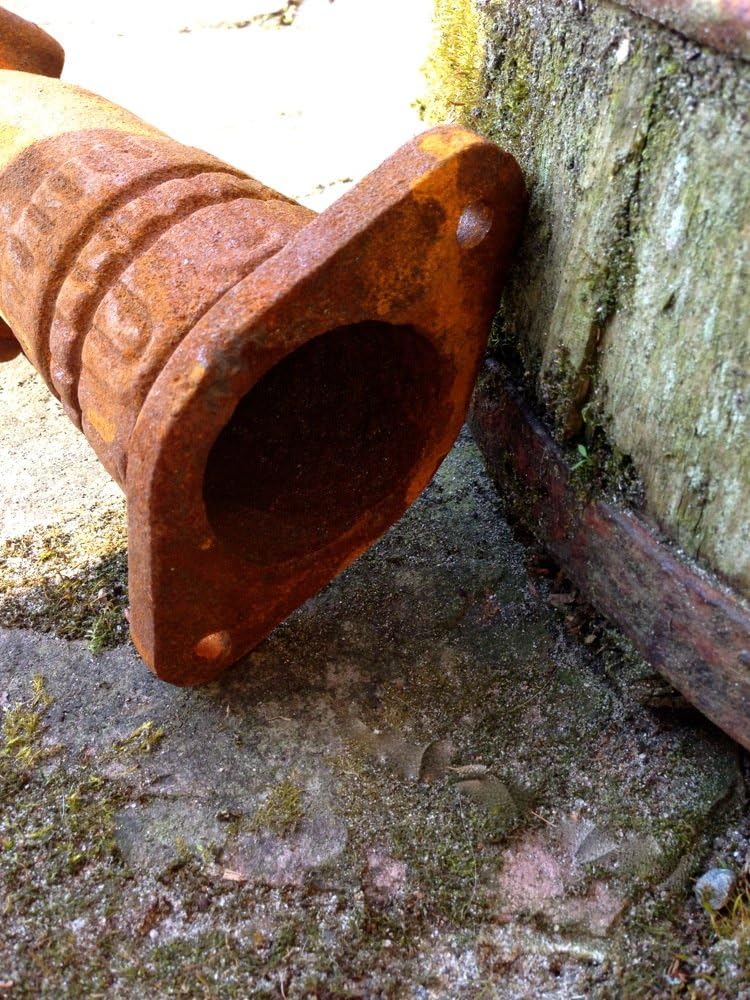 Antikas - Wasserauslauf altbäuerlich - Wandbrunnen mit Halterung für Eimer, Wasserspeier