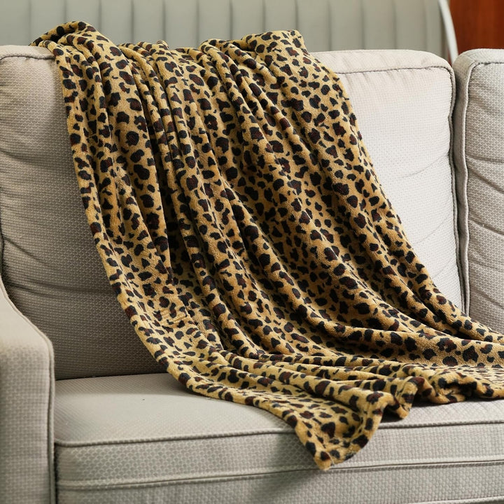 DREAMLANDING Decke für Sofa-230 x 260 cm Gepard-Kuscheldecke Flauschig weich, bunt, übergross, dekor