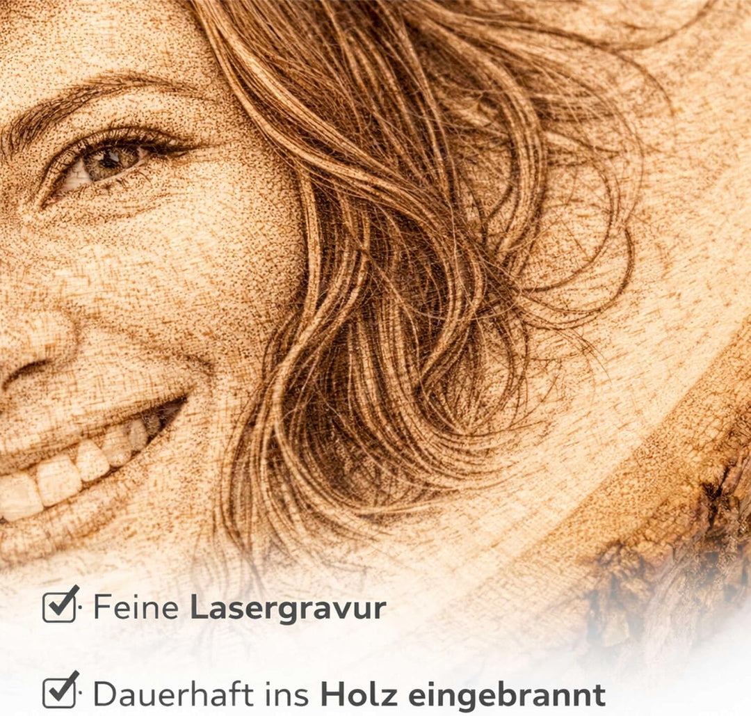 Personalisierte Holzscheibe mit Foto und Wunschtext - 3 Grössen ab 13cm - gravierte Baumscheibe aus