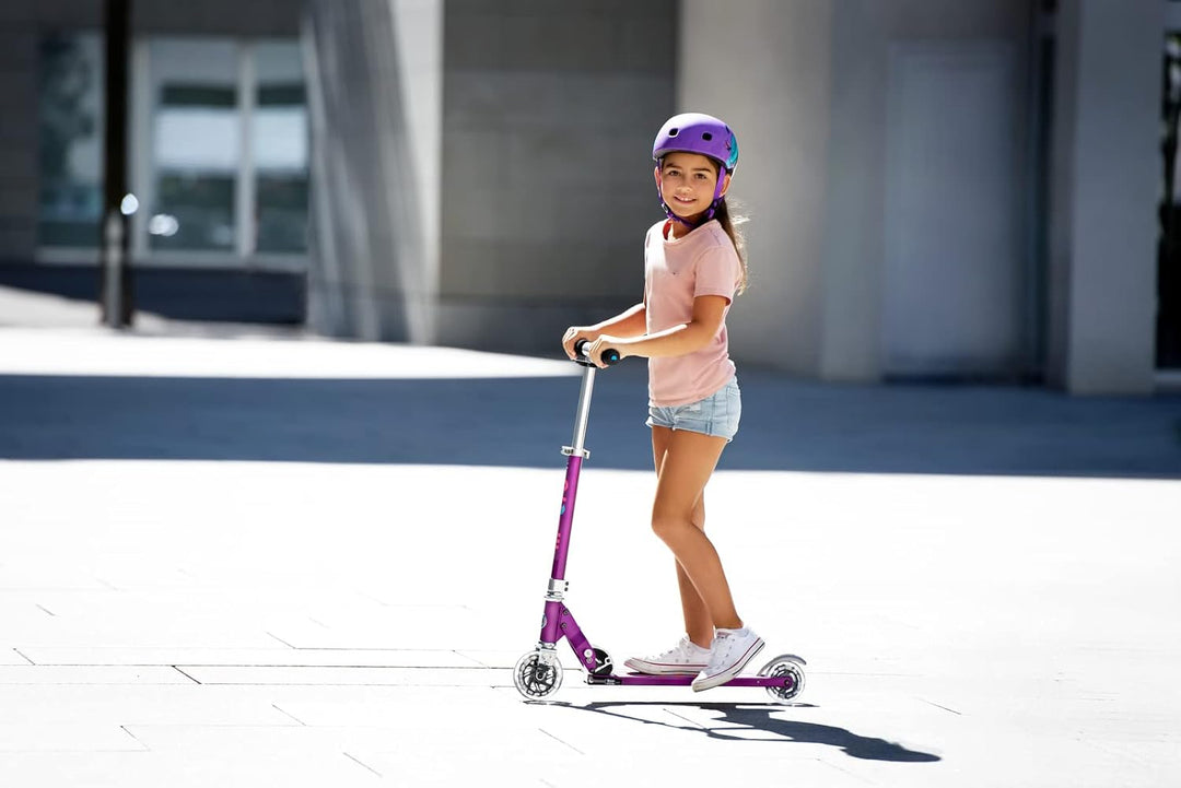 MICRO™ Sprite LED Kinder Kinderscooter | Cityroller mit LED-Rollen | klappbar und Lenker höhenverste