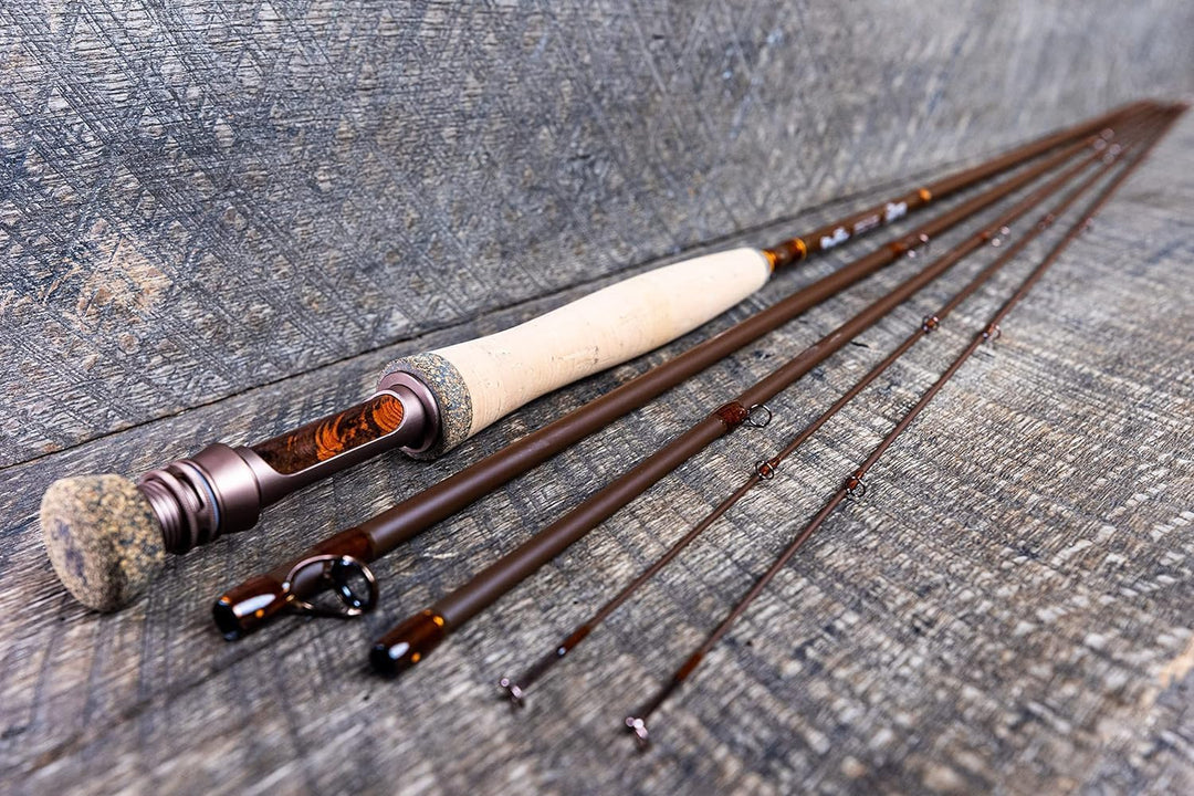 Moonshine Rod Co. The Drifter II Series Fliegenfischrute mit Tragetasche und extra Rutenspitze 3WT-