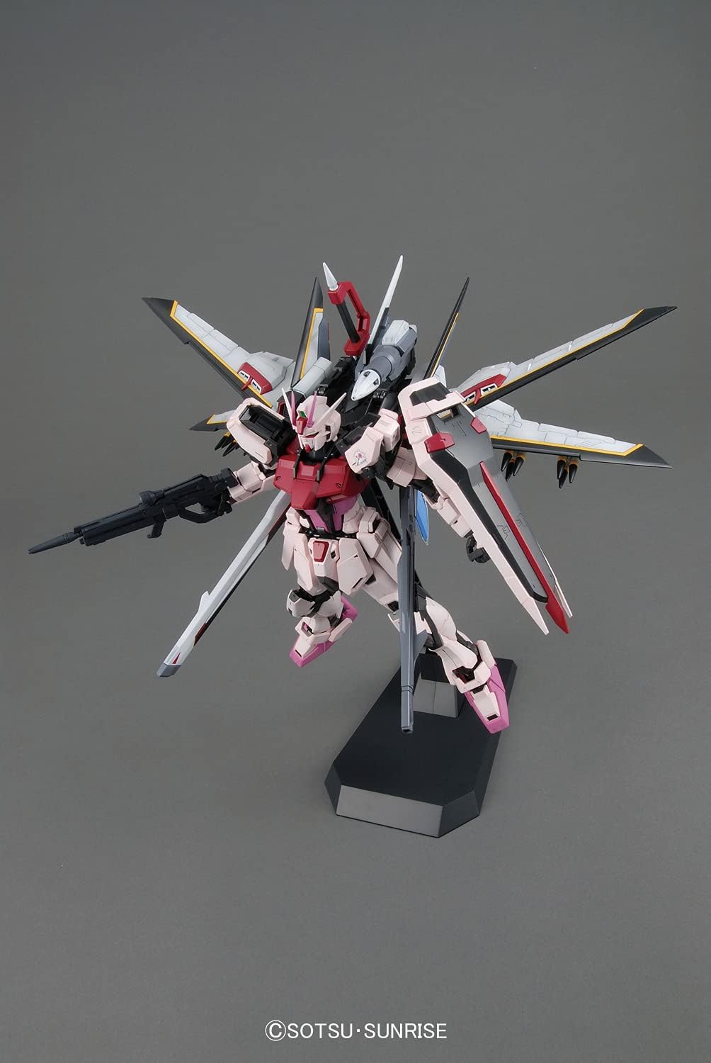 Strike Rouge Ootori (Ver. RM) Gundam Seed, Bandai MG, Massstab 1:100, farbcodiertes Kunststoffmodell