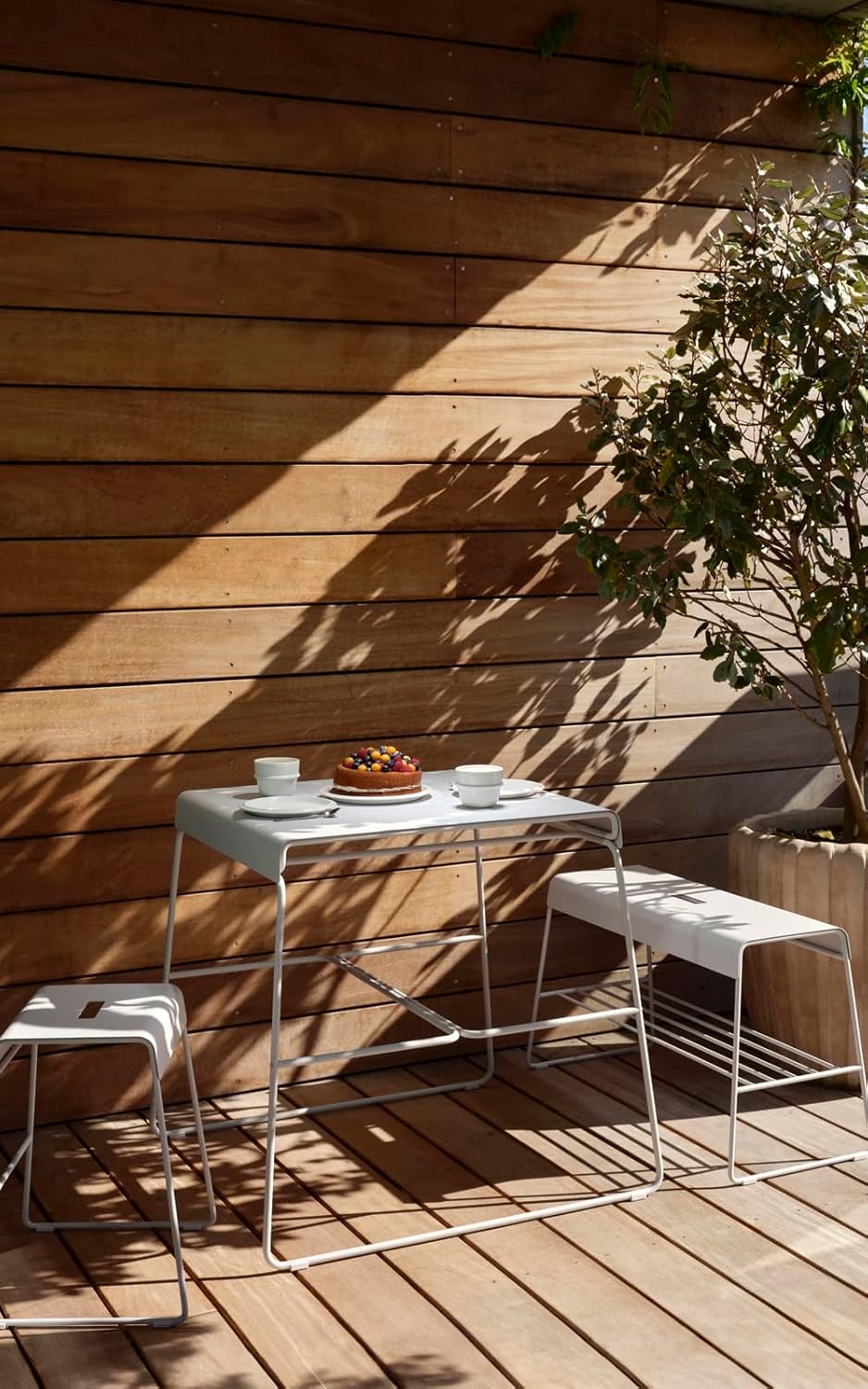 Zone Denmark A-Stool, Hocker aus Stahl, Kleiner Schemel/Trittschemel für Kinder und Erwachsene, Trit